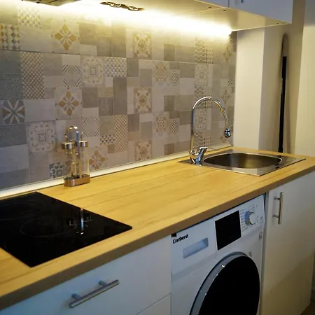 Apartament La Dorada. Estudio 6 Min Playa. Wifi. Piscina.