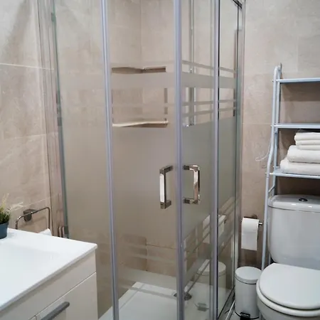 La Dorada. Estudio 6 Min Playa. Wifi. Piscina. Apartment Torremolinos
