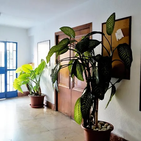 La Dorada. Estudio 6 Min Playa. Wifi. Piscina.